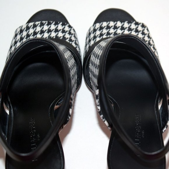 Karl Lagerfeld Paris Camryn Leather Sandal in Black/White Fabric - Picture 4 of 10